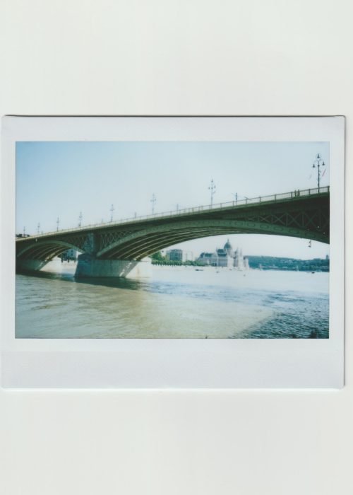 ef5ca4b6-d4ab-4c2b-ae8b-7a3d50d4d8b2_rw_1920