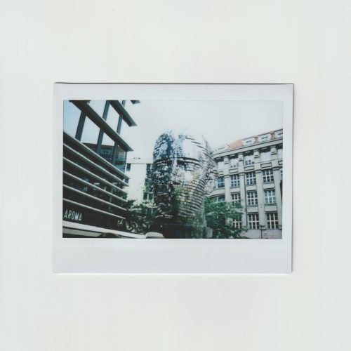 f7167073-1251-43fb-84d3-dcbc8aa56a62_rw_1920